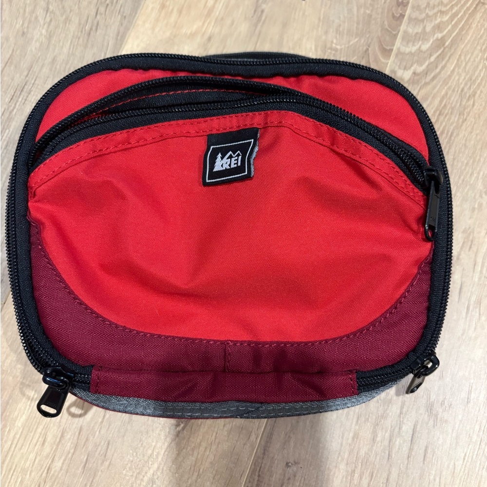 REI Red Men's Bag